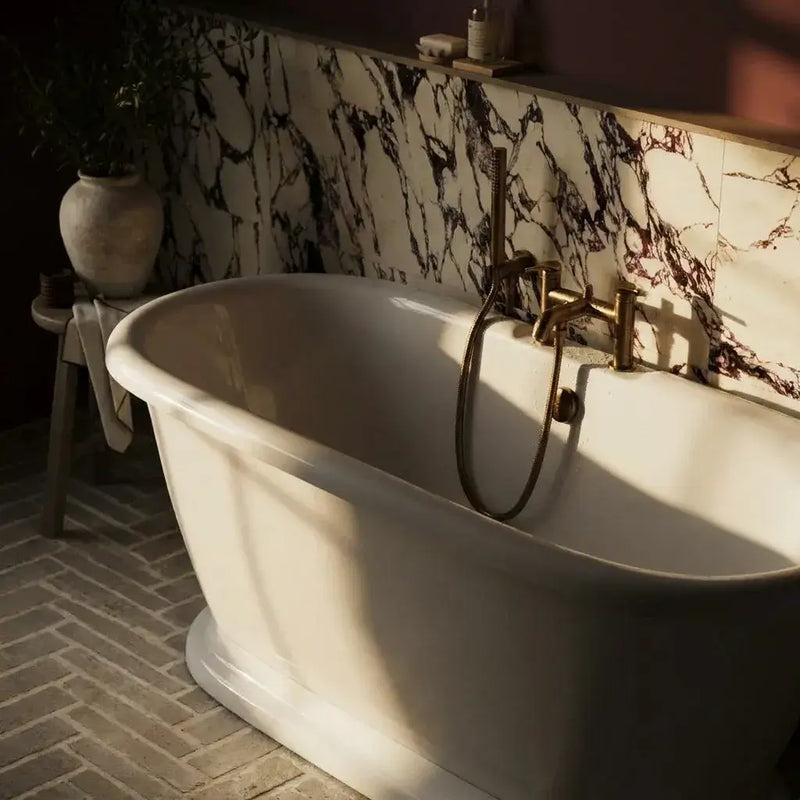 Aquakast Desire Double Ended Freestanding Bath - Stone Resin Reinforced - Integrated Tap Ledge - 1675 x 800mm